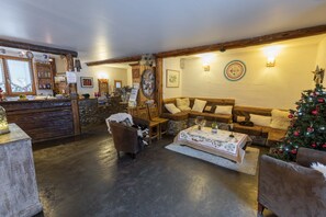 Interior - Idéal Pour Accueillir des Séjours Bien-être des Famille ou Entre Amis (Ceillac)