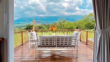 Cabana panoràmica, 2 dormitoris, banyera d'hidromassatge, vistes a la muntanya | Terrassa o pati