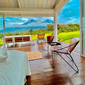 Hypo-allergenic bedding, in-room safe, iron/ironing board, free WiFi - Finca San Cayetano (Alotenango)