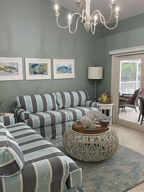 Smart TV, fireplace, computer monitors, printers - Luxury Beach Home, steps from Beautiful White Sandy Belleair Beach (Belleair Beach)