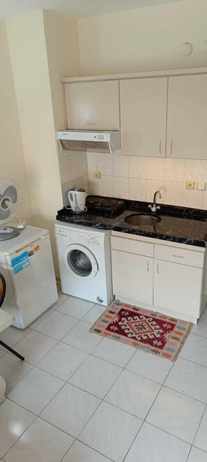 Standard Apartment | Private kitchen