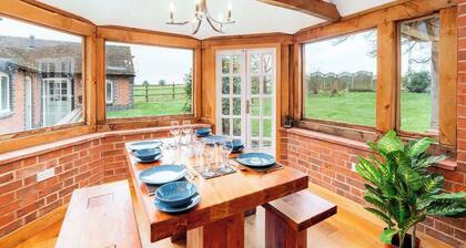 Oak Cottage, Contractors, Professionals & Companies Only, HS2, NEC, BHX, M42
