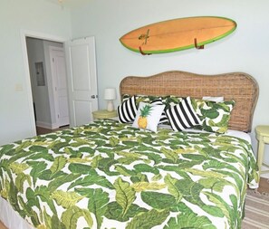 3 habitaciones, escritorio, tabla de planchar con plancha y wifi gratis 