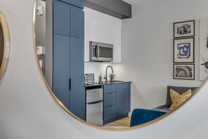 Interior - Initial | Polo | Downtown (Québec City)