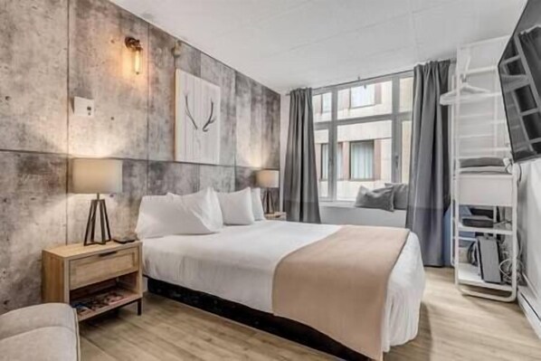 1 bedroom, iron/ironing board, WiFi, bed sheets