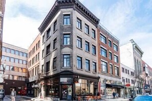 Exterior - Initial | Orignal | Québec (Québec City)