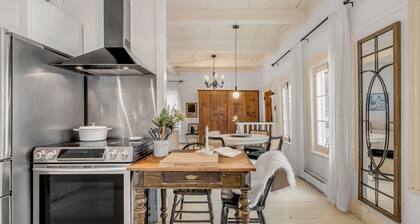 Initial | La petite Ă©cole | Ăle d'OrlĂ©ans