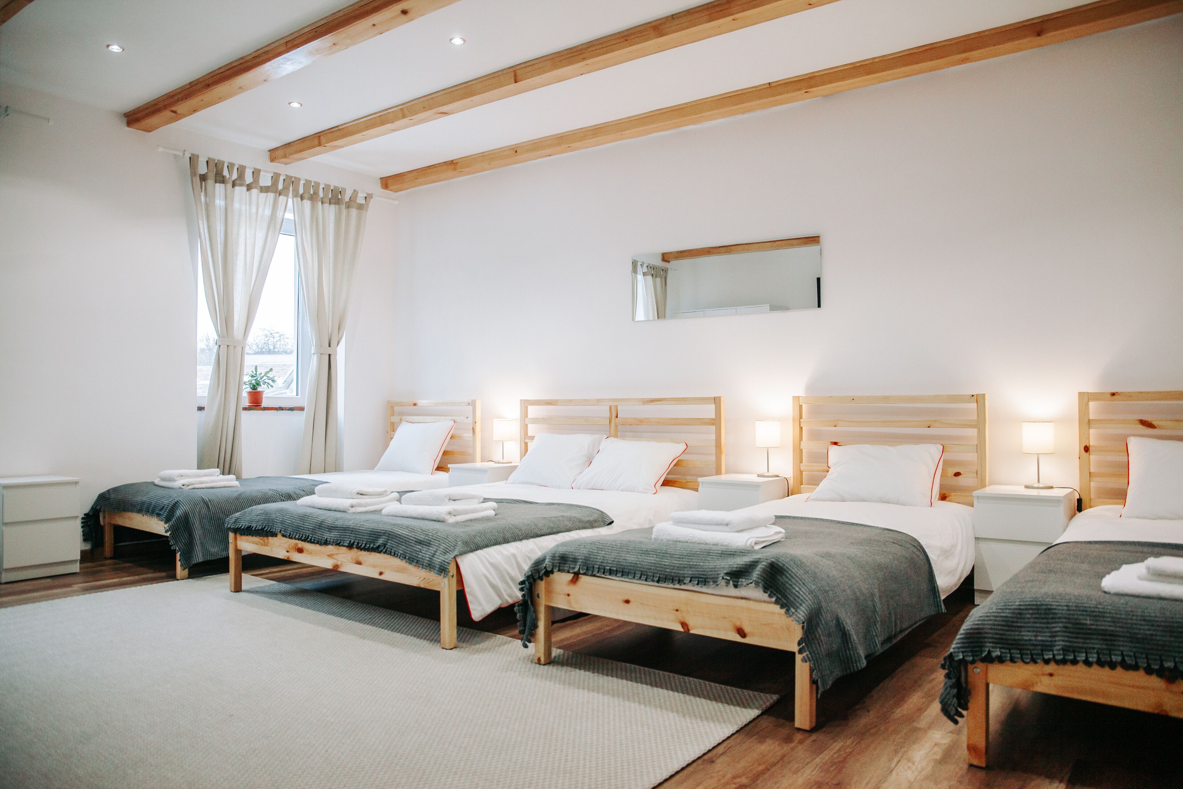 7 bedrooms, iron/ironing board, WiFi, bed sheets