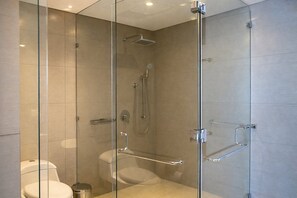 Apartment | Bathroom