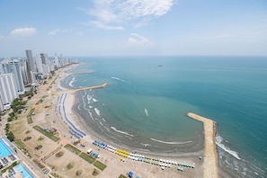Apartment (GT01J) | Beach