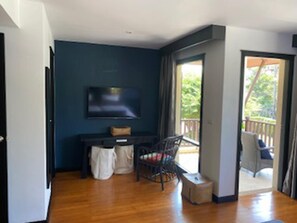 Villa | Interior - Poolside Luxury Laguna 2-bed Villa in Cherngtalay (Choeng Thale)