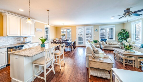 Interior - Beach Block Condo in the Heart of OCNJ – No Streets to Cross to Beach/Boardwalk! (Ocean City)