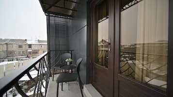 Luxury Double Room | 1 bedroom, Egyptian cotton sheets, premium bedding, minibar