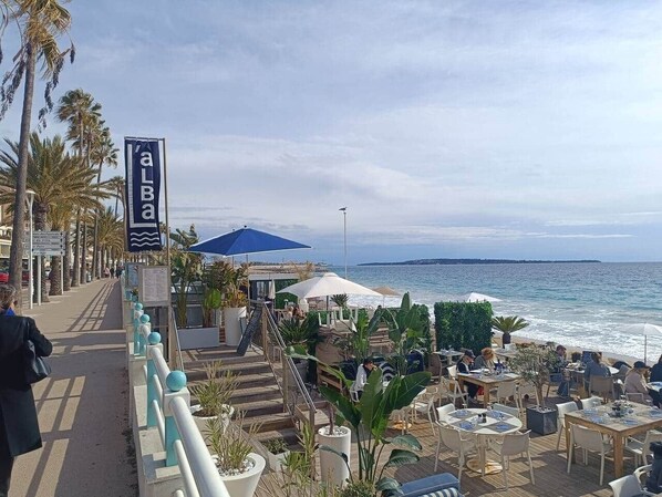 Restauration en plein air