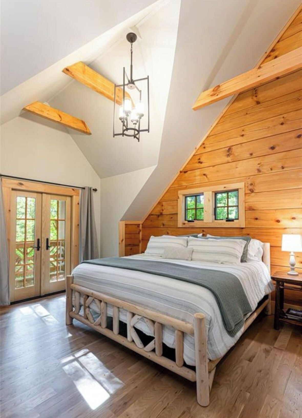 3 sovrum, strykjärn/strykbräda, gratis wi-fi och sängkläder