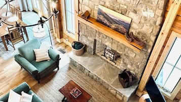 Smart TV, fireplace, books