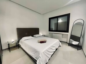 1 bedroom, iron/ironing board, free WiFi, bed sheets