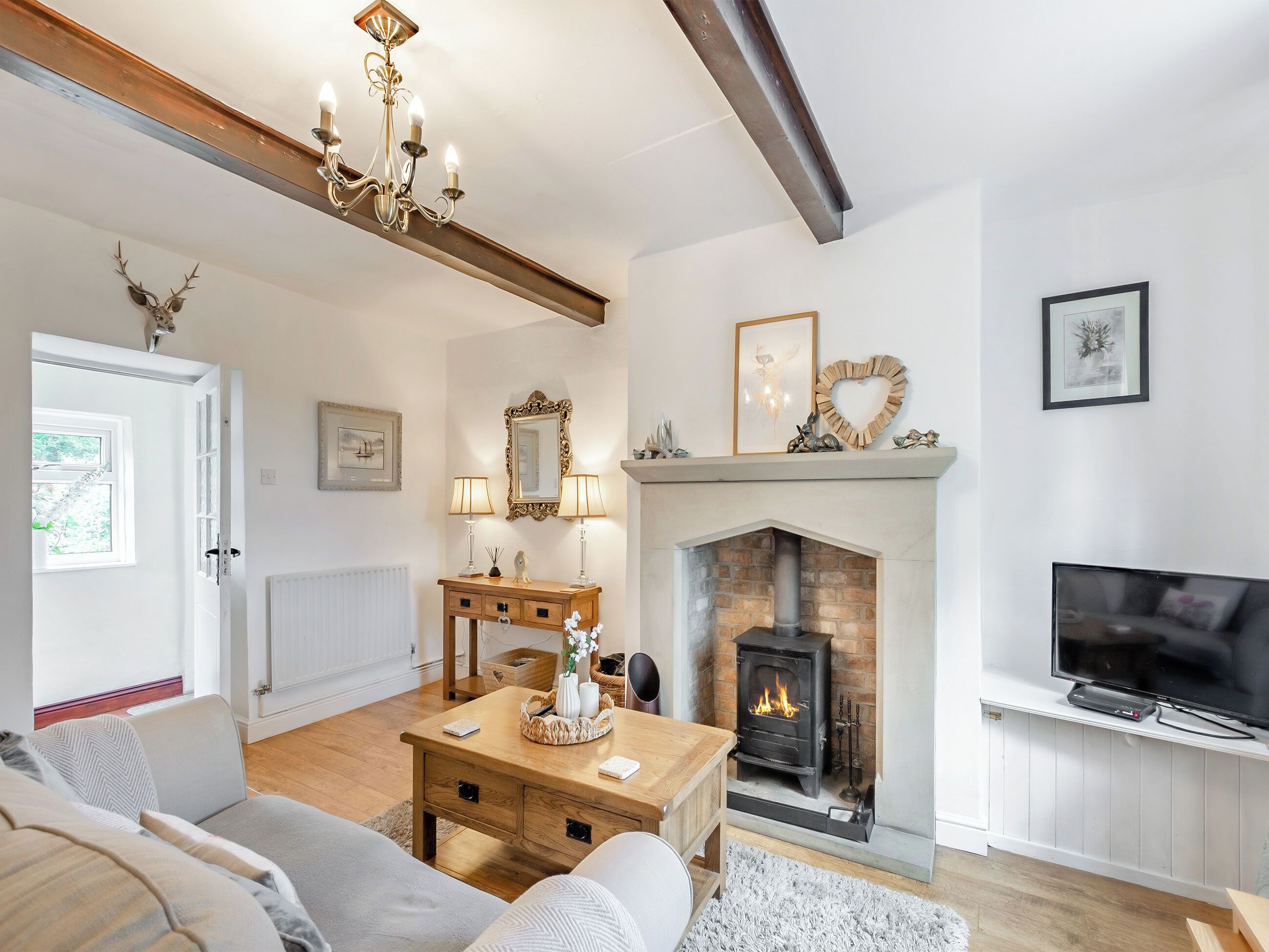 2 Bedroom Accommodation In Oakworth - Haworth
