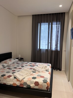 2 chambres, bureau, fer et planche à repasser, Wi-Fi gratuit