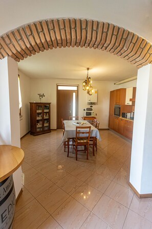 Dining - B&B Villa Castello Verona (Concamarise)