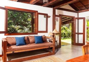 Grand Villa | Living area