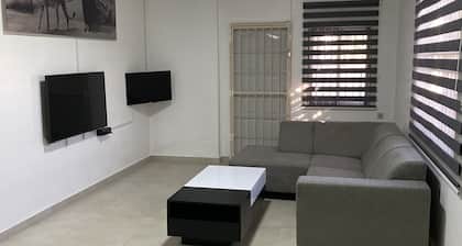 Knusse Vakantie Woning Voor Kort of Lang Verblijf. Volledige Gemeubileerd