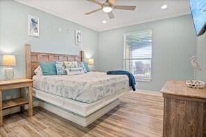 4 chambres, fer et planche à repasser, lit parapluie, Wi-Fi gratuit