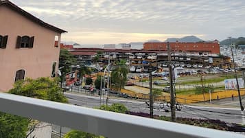 住宿地面