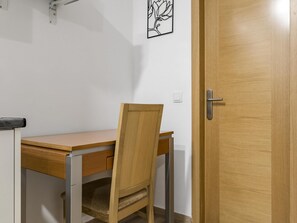 Interior - Madrid Numancia IV - 1-Bedroom Apartment (Madrid)