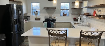 Bandera Texas Rooster Cogburn's Guest-house with pool