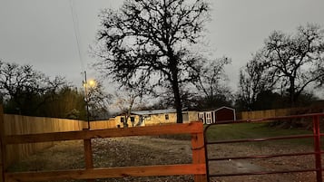 Enceinte de lâhĂ©bergement