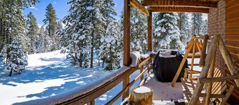 Green Door Lodge- Duck Creek Village, Ut. -3bd/2ba - Pet Friendly!