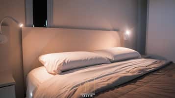 2 dormitorios, tabla de planchar con plancha, wifi y ropa de cama