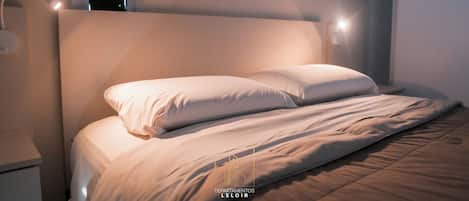 2 chambres, fer et planche Ă repasser, Wi-Fi, draps fournis