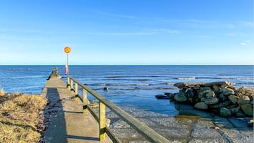 Perto da praia, prĂĄtica de pesca