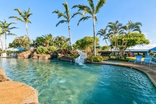 Sunny Poipu Condo w/ A/C close to Beach. Moir Garden and Partial Ocean View #301
