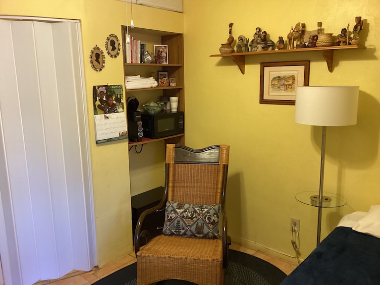 Guest Room With Private Outside Entrance With Bath In Historic Barrio Viejo - Tucson, AZ