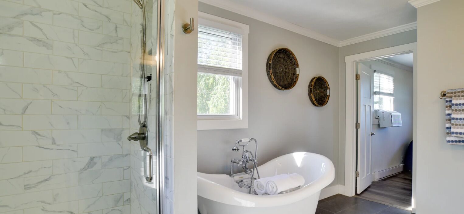 Hair dryer, towels, soap, shampoo