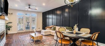 Sunsets on Lake Marion: 2BD Lakefront Luxury Bliss