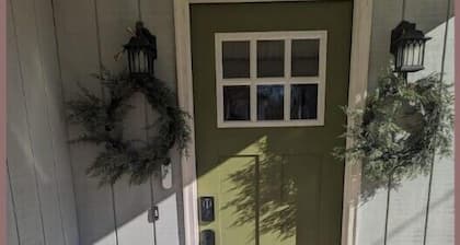 Charming century home in a quiet neighborhood, 3 blocks from downtown Hillsdale