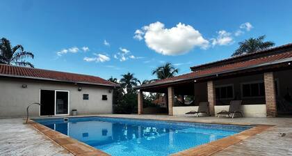 Casa Aconchegante em Rio Preto, Próximo Thermas Laranjais e Rodeio de Barretos
