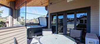 NEW Ski-In/Out Royal Plaza Retreat in Deer Valley