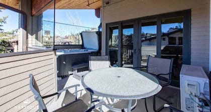 NEW Ski-In/Out Royal Plaza Retreat in Deer Valley