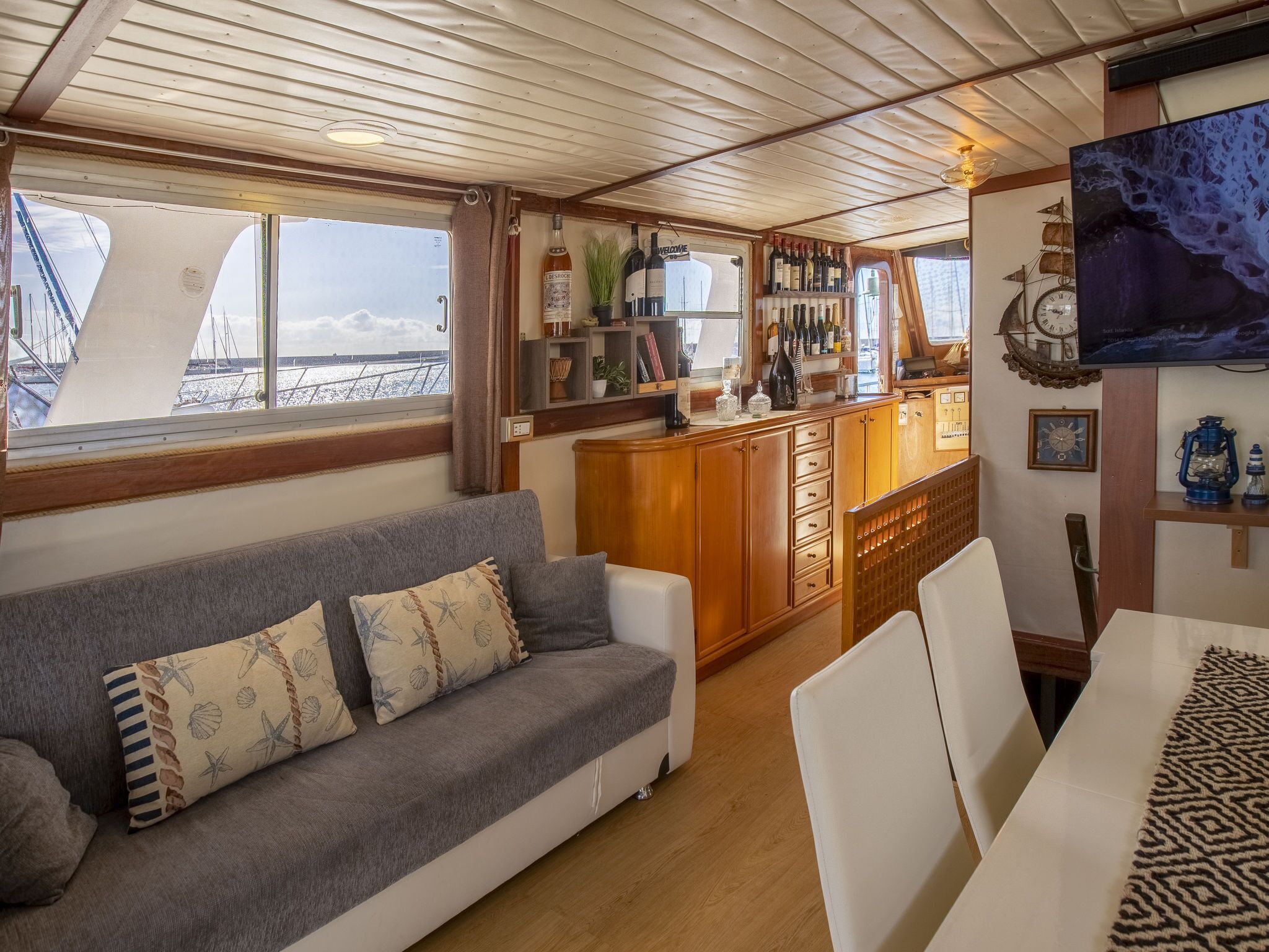 Alicudi By Interhome - Alghero