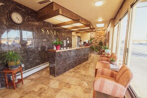 Interior - Sands Motel (Cheyenne)