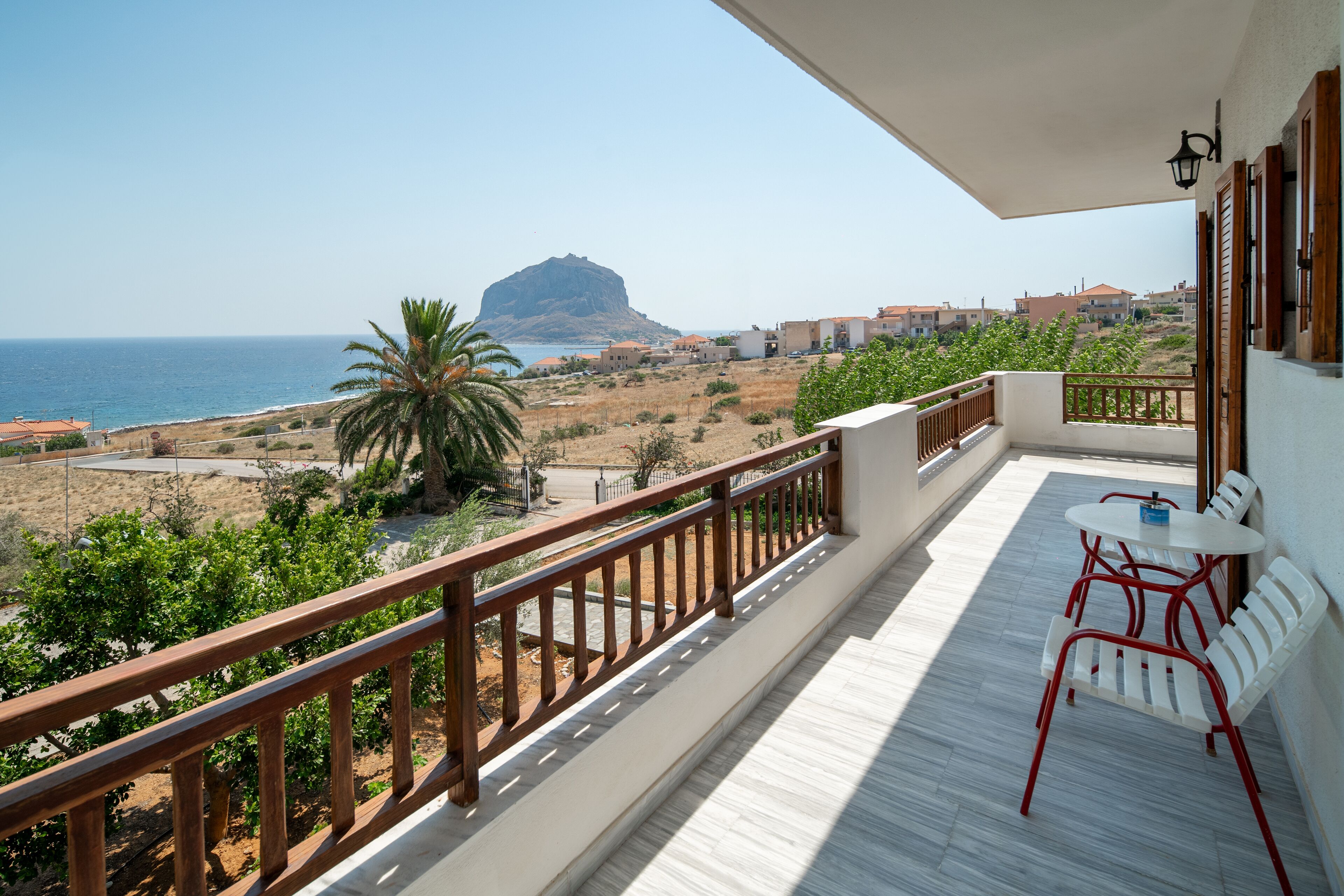 Estudio Confort, balcón, vista al mar | Terraza o patio