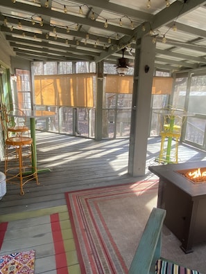 Interior - 🌟Cozy Mountain Cabin with New Hot Tub🌟 (Mentone)