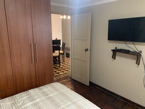 3 bedrooms, iron/ironing board, free WiFi, bed sheets - Hermoso Departamento Familiar/grupal en el Centro de Barranco Tradicional (Lima)