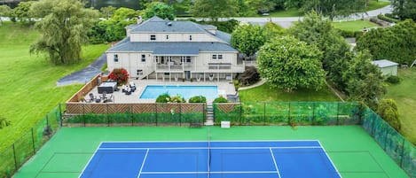 Sport court