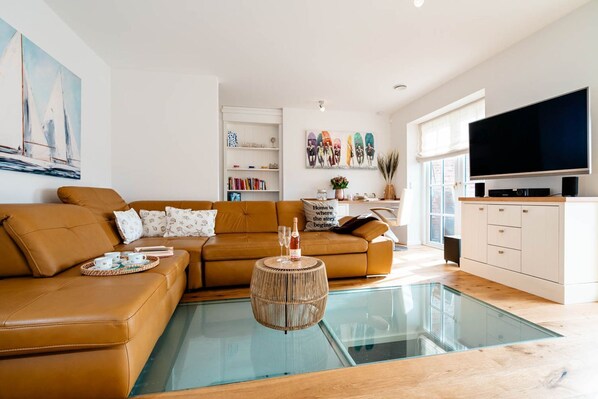 Fernseher, Stereoanlage